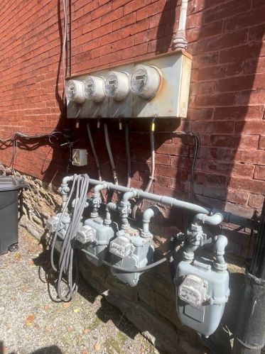 5537 Kentucky Ave, Pittsburgh PA  15232-2305 exterior