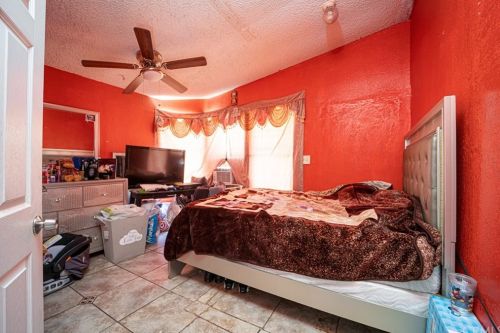 201 Pennsylvania Ave, San Bernardino CA  92410-2182 exterior