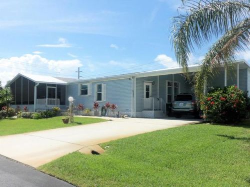 5455 Bannock St, Sebastian, FL 32976-7726