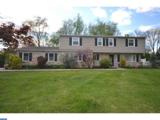 712 Inverness Dr, Horsham, PA 19044-1836