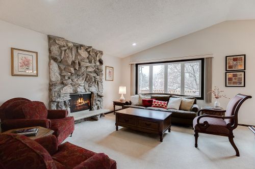 6050 Kenneth Way, Minneapolis, MN 55422-3909