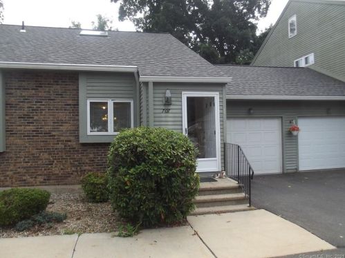 707 Sand Stone Dr, Wapping, CT 06074-2865