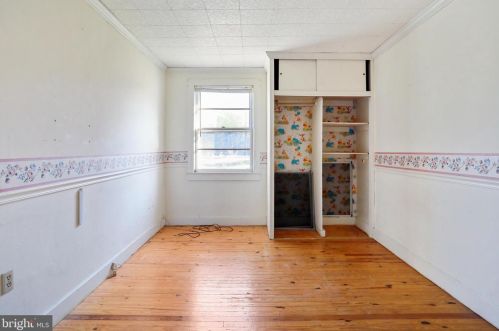 13070 Old Valley Pike, Edinburg VA  22824-3144 exterior