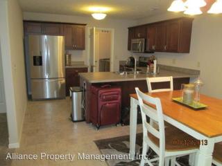 2604 Blueline Cir, Manhattan KS  66502-7175 exterior