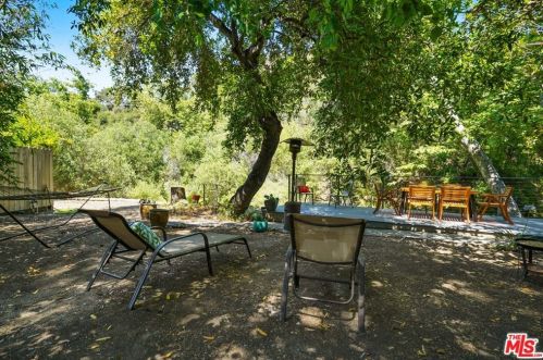 204 Topanga Canyon Blvd, Topanga CA  90290-3837 exterior