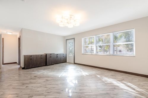 2312 Fairway Dr, West Palm Beach, FL 33409-6238