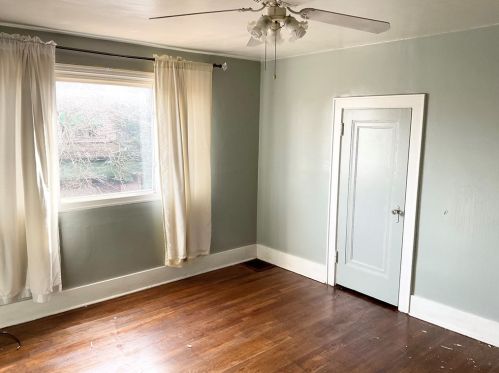 1806 Powers St, Mckeesport PA  15132-5149 exterior