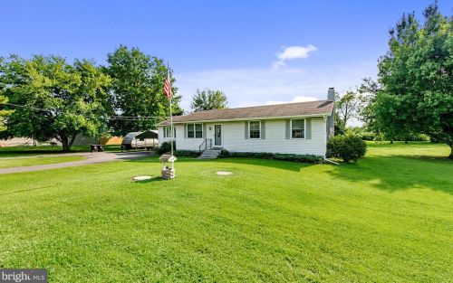 323 Cedar Rd, Harrison Township, NJ 08062-2505