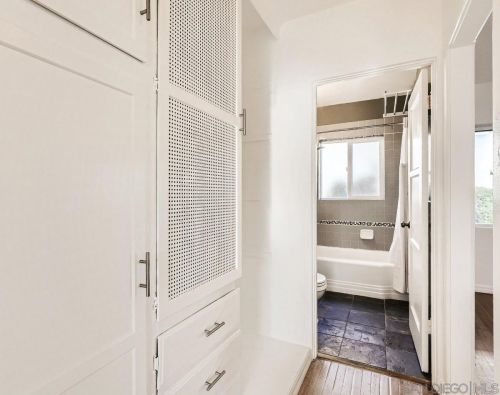 3526 Meade Ave, San Diego CA 92116-4811 exterior