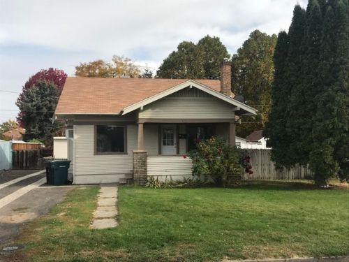 915 Pleasant Ave, Yakima WA  98902-5824 exterior