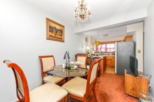 218-04 100th Ave, Jamaica, NY 11429-3233