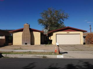 1637 Paloma St, Barstow, CA 92311-5614