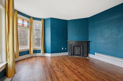 405 Jessamine Ave, Saint Paul, MN 55130-3758