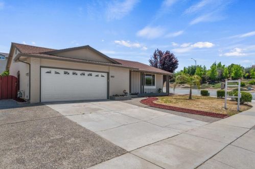 2802 Autumn Est, San Jose, CA 95135-1201