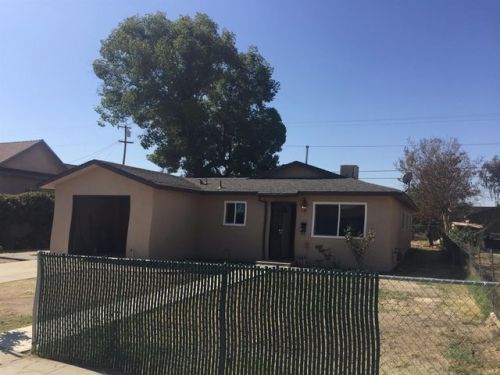 2035 Young St, Conejo CA  93662-3443 exterior