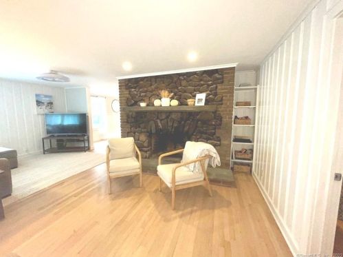 50 Fairwood Ave, Milford CT  06460-5830 exterior