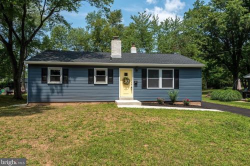 294 Oakland Ave, Lansdale, PA 19446-3224