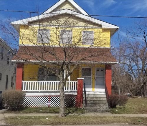 9415 Bessemer Ave, Cleveland OH  44104-5403 exterior