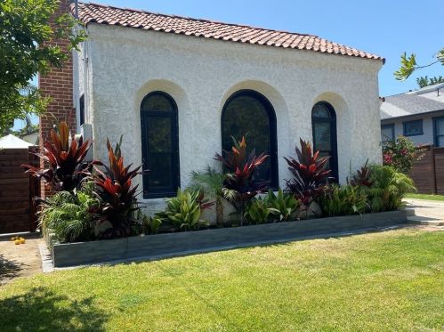 4240 6th St, Long Beach, CA 90814-1703