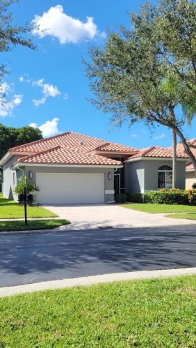 5332 Grande Palm Cir, Delray Beach, FL 33484-1364