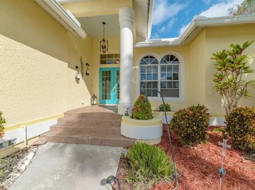 1650 Begonia Ct, Marco Island, FL 34145-5155