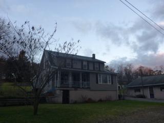 837 Hade Rd, Chambersburg, PA 17202-7225