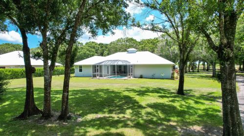 11900 Midway Rd, Fort Pierce, FL 34945-2515