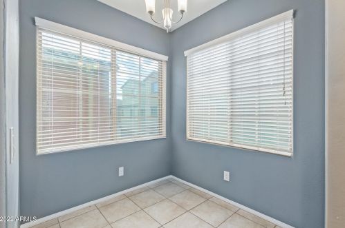 2016 77th Ln, Phoenix AZ  85035-5122 exterior