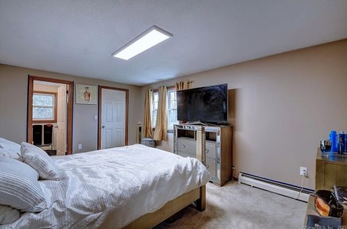 9 Still Field Rd, Manchester CT  06040-6355 exterior