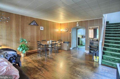 636 Main St, Lykens, PA 17048-1309