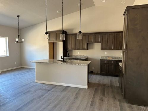 845 Aguilar Dr, Pueblo CO  81007-7595 exterior