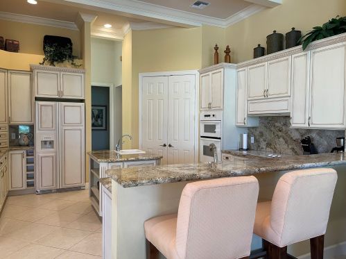 8801 Bally Bunion Rd, Fort Pierce FL  34986-3085 exterior