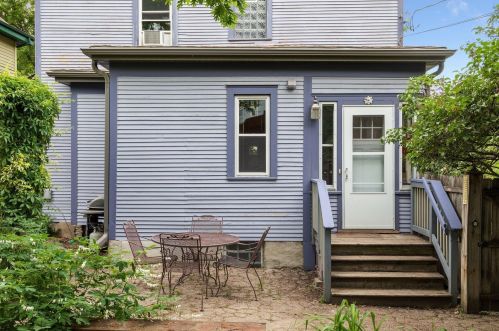 2362 James Ave, Minneapolis MN 55411-1935 exterior