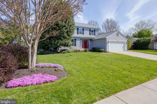 9526 Debra Spradlin Ct, Springfield, VA 22015-4182