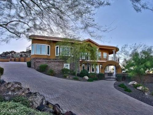 37218 29th Ave, Phoenix, AZ 85086-6373