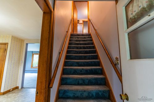 95 Wheeler Ave, Salem NH  03079-3494 exterior