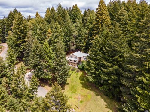 27421 Ridge Rd, Willits CA  95490-8985 exterior