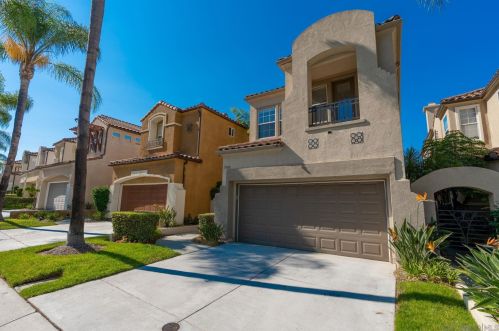 11888 Miro Cir, San Diego, CA 92131-3323