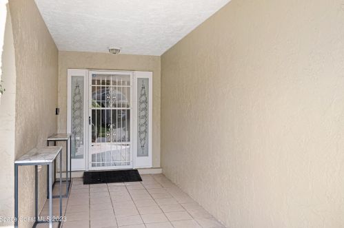 1290 Muirfield Ct, Titusville FL  32780-5463 exterior