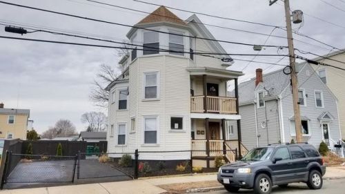 73 Goodridge St, Lynn, MA 01902-2625