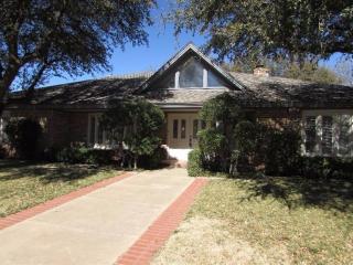 3114 76th St, Lubbock, TX 79423-1311