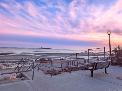 35 Seaside Ave, Milford CT  06460-6310 exterior