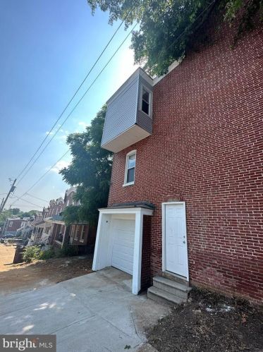 1300 6th St, Wilmington, DE 19805-3216