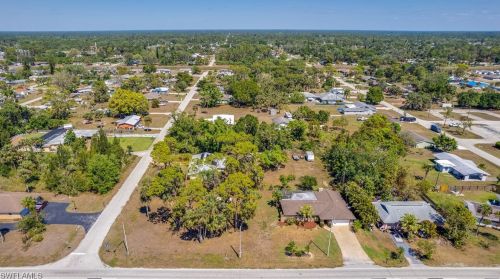 605 Leeland Heights Blvd, Lehigh Acres FL  33936-6721 exterior