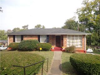 1239 Commerce St, Clarksville, TN 37040-3520