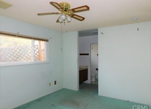 328 Peg St, Ridgecrest, CA 93555-3615