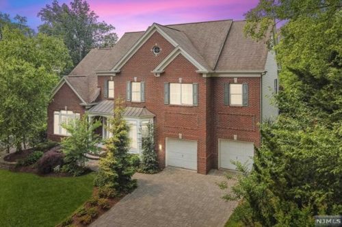 179 Underhill Rd, South Orange NJ  07079-1330 exterior