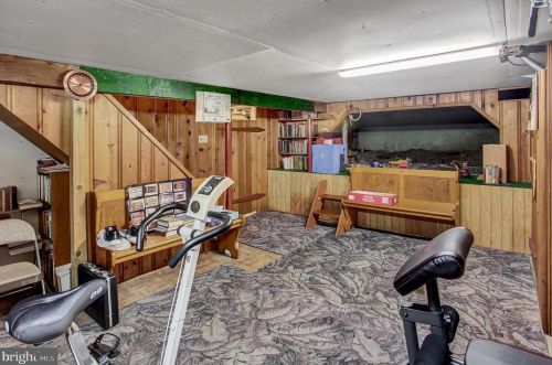 515 Spring Garden St, Carlisle PA  17013-2559 exterior