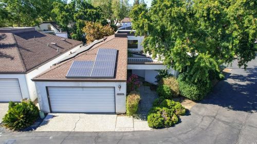1320 Blackberry Ct, Liberty Farms, CA 95620-3230