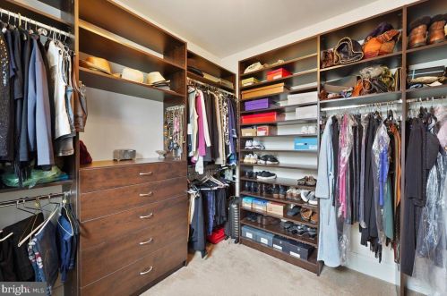 238 Valley Ridge Rd, Haverford PA  19041-2029 exterior